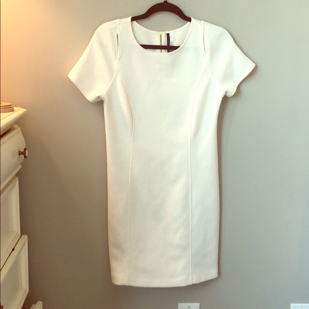 Kensie dress size M cream basketweave